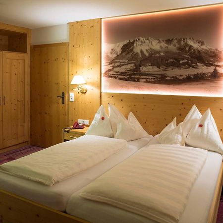 Landhotel Foehrenhof エルマウ 部屋 写真