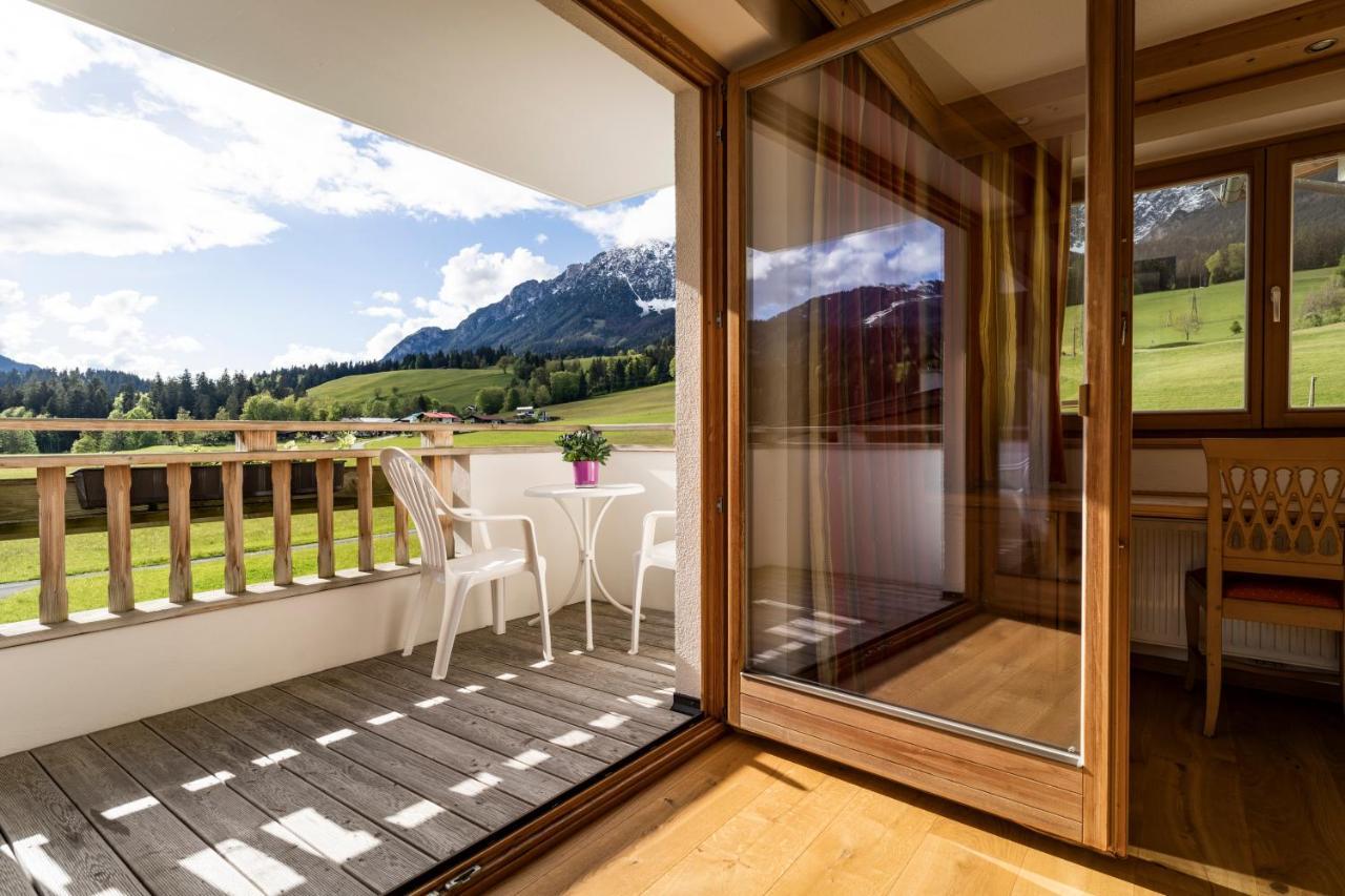 Landhotel Foehrenhof エルマウ エクステリア 写真