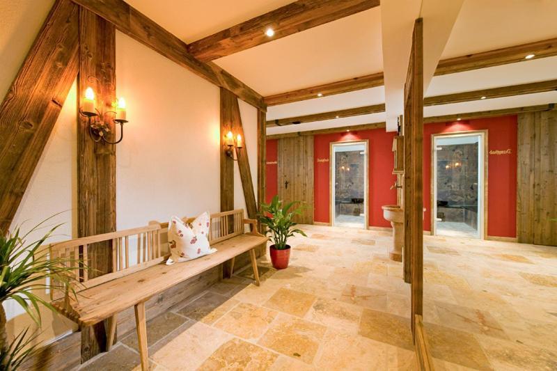 Landhotel Foehrenhof エルマウ エクステリア 写真