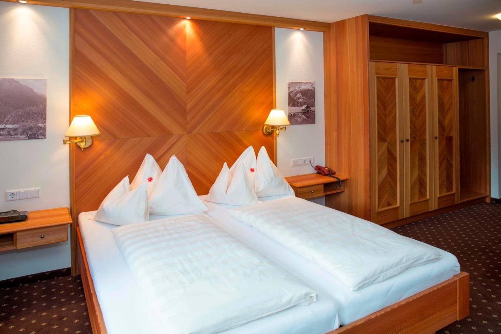Landhotel Foehrenhof エルマウ 部屋 写真