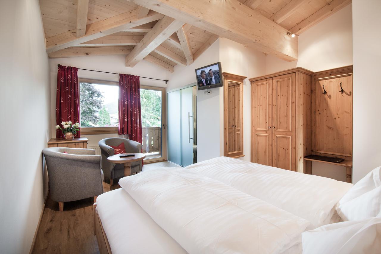 Landhotel Foehrenhof エルマウ エクステリア 写真