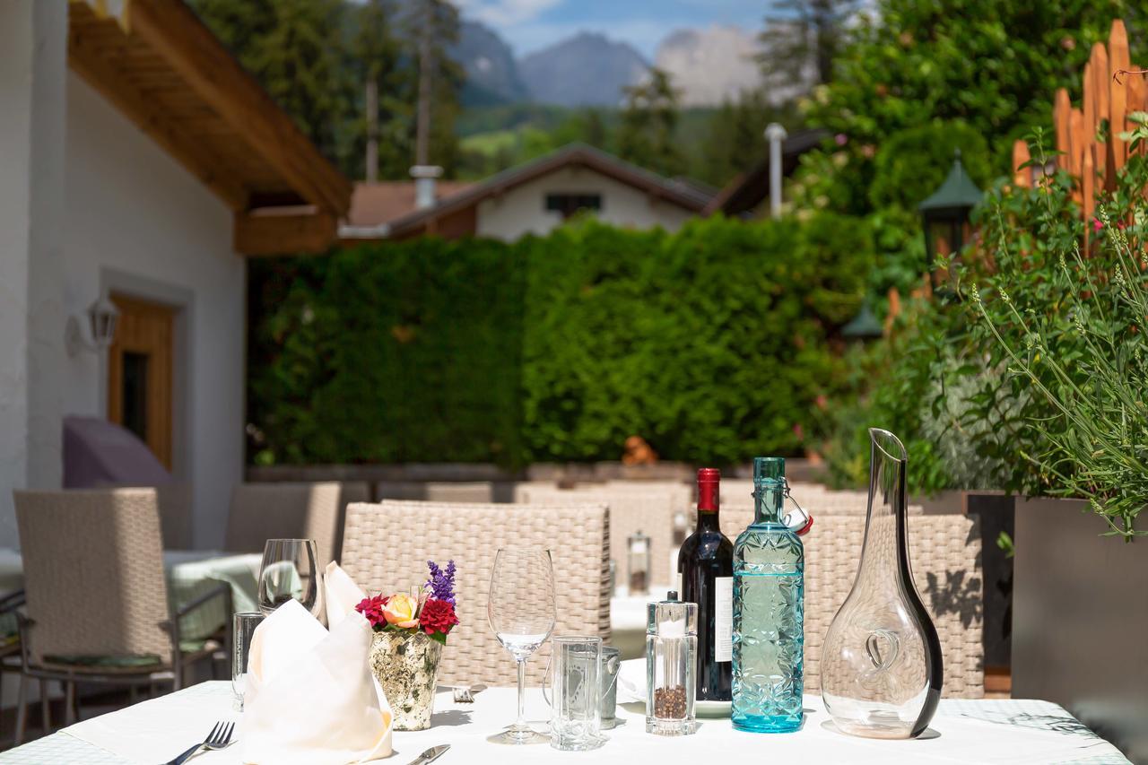 Landhotel Foehrenhof エルマウ エクステリア 写真