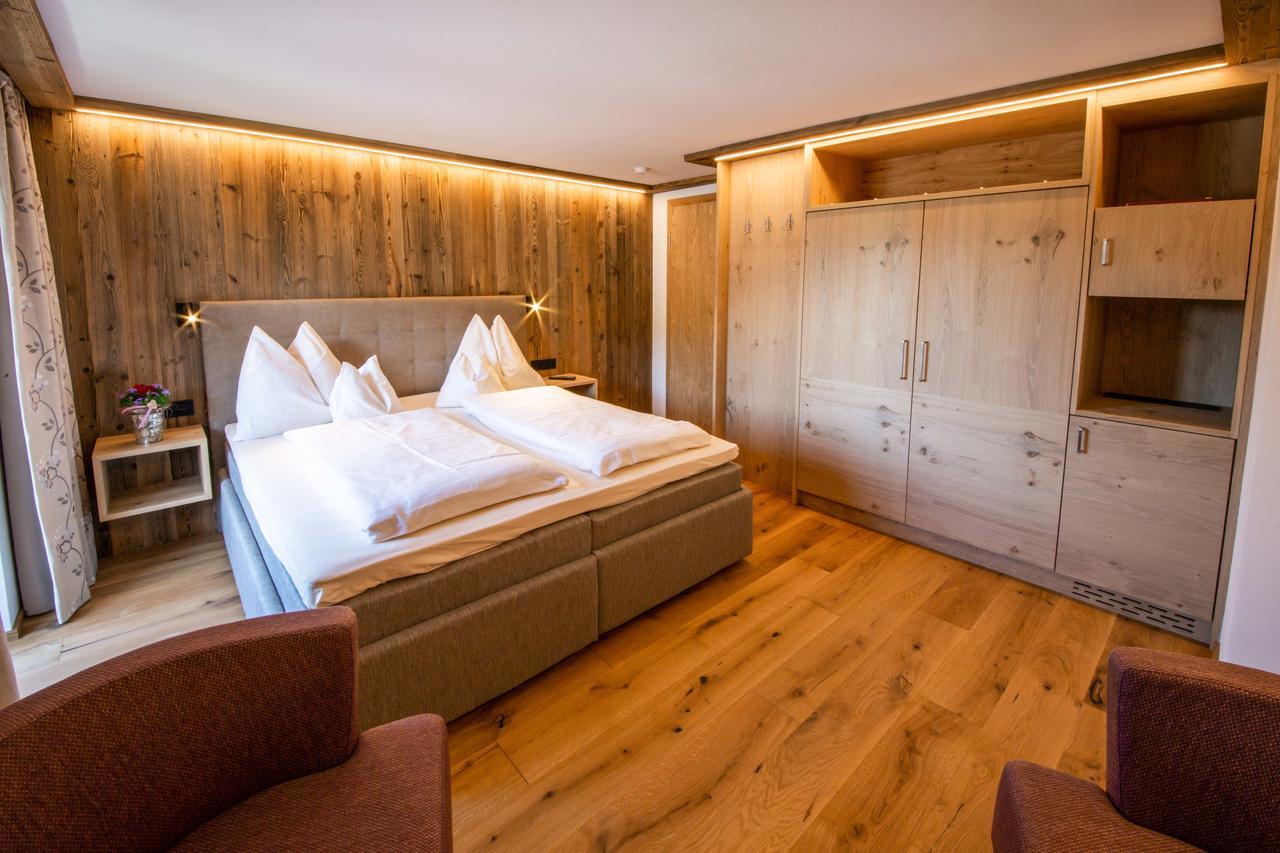 Landhotel Foehrenhof エルマウ エクステリア 写真
